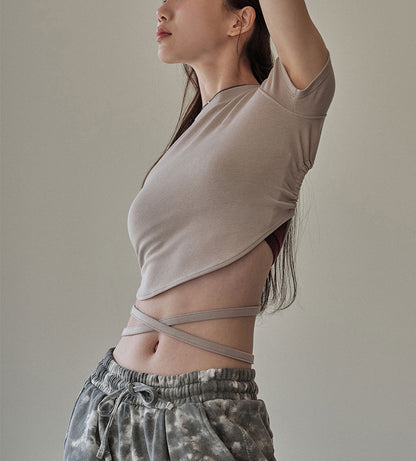 セクシーおしゃれ背中開き紐付きスポーツウェアトップスTシャツ 2449