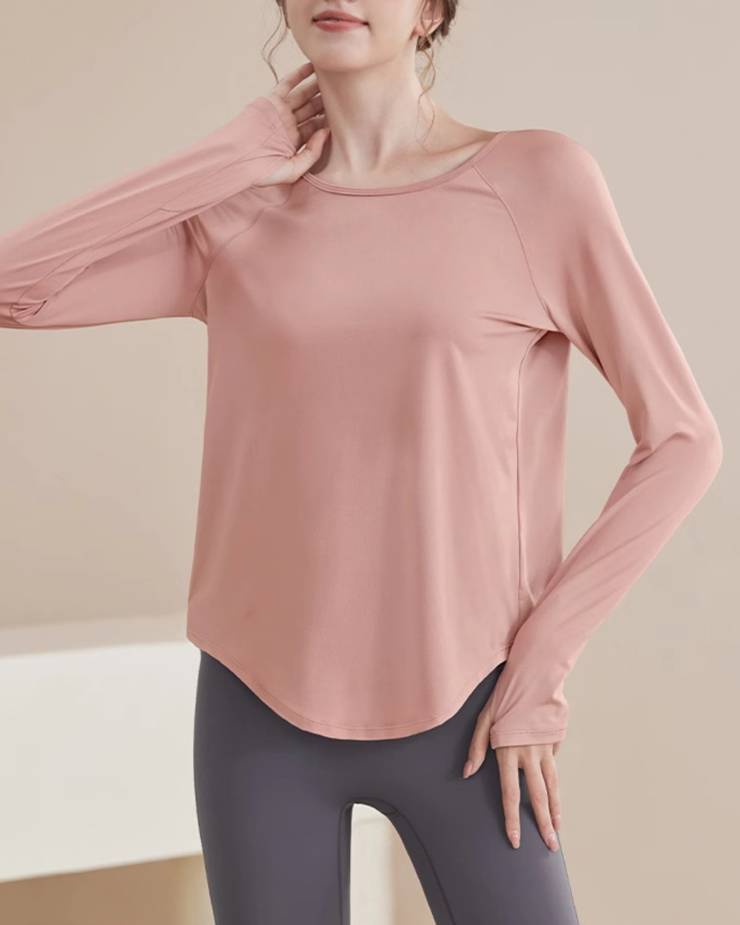 マカ二ヨガロングスリーブ 2370