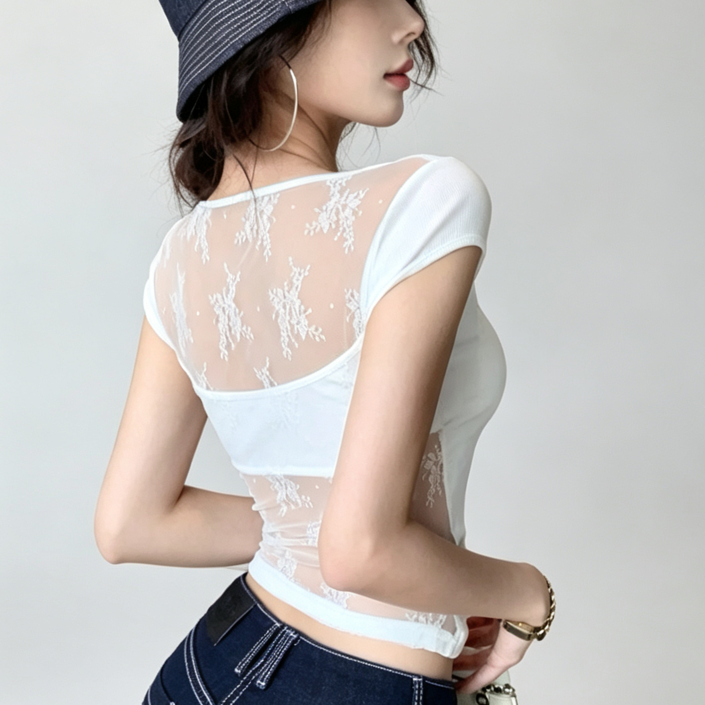 背中見せセクシーレース切り替えカップ付きTシャツ  2523