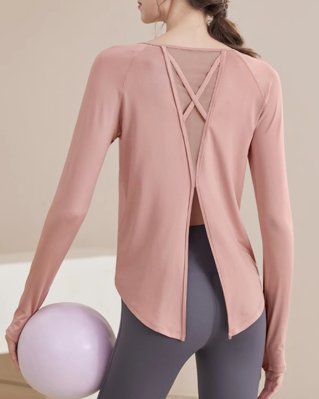 マカ二ヨガロングスリーブ 2370