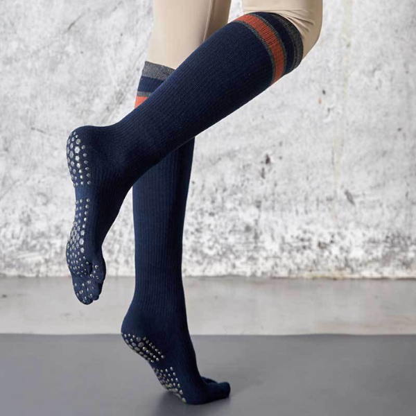 デセールバイカラーロングヨガソックス 5036