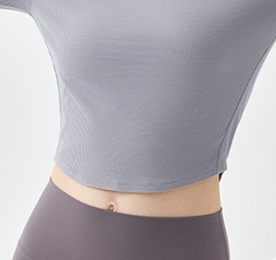 バックツイストラウンドヘムリブカットソー 2366