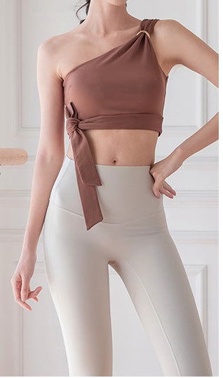 ワンショルダー伸縮性フィットネスヨガウェアスポーツブラトップ 2435