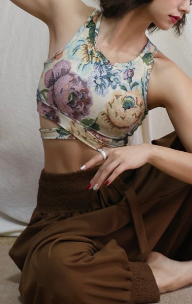 レトロプリント クロスストラップ ヨガトップス 2412