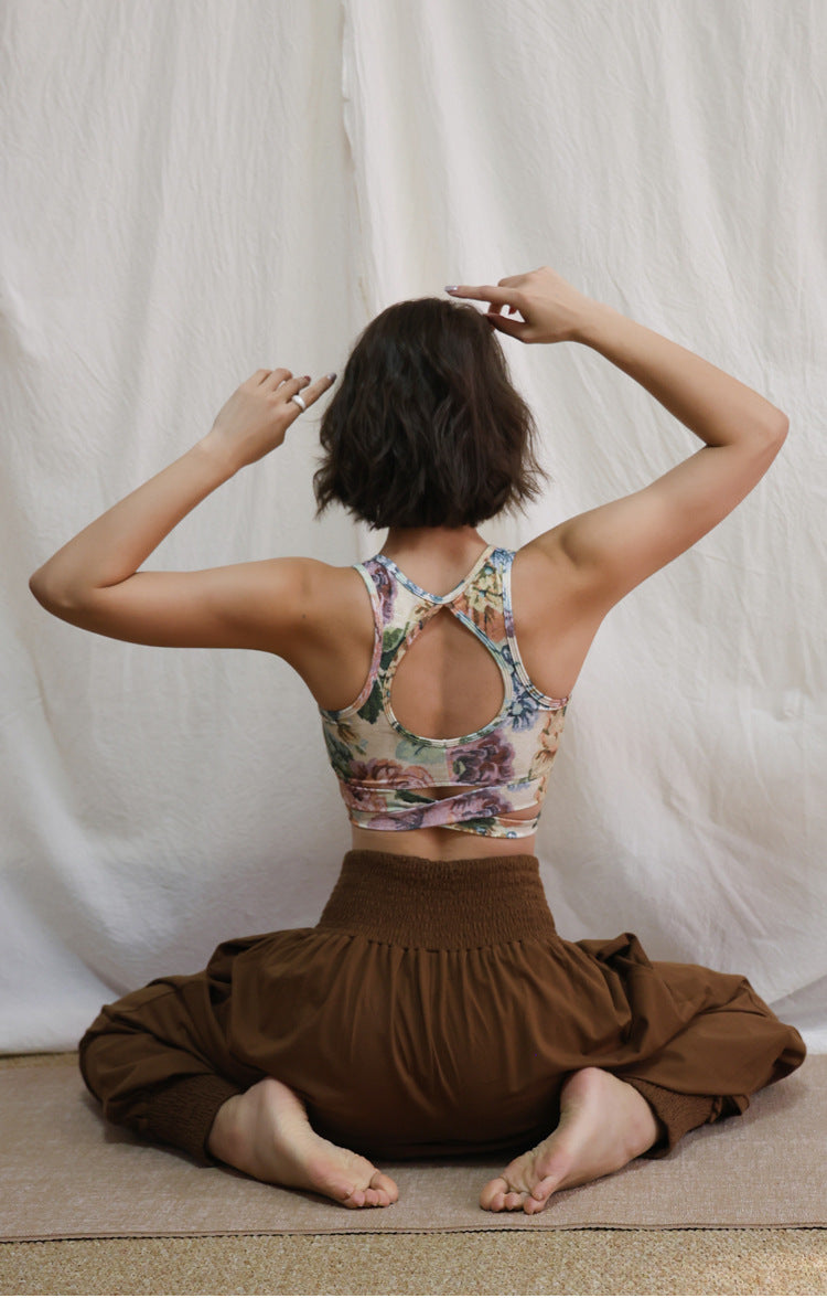 レトロプリント クロスストラップ ヨガトップス 2412