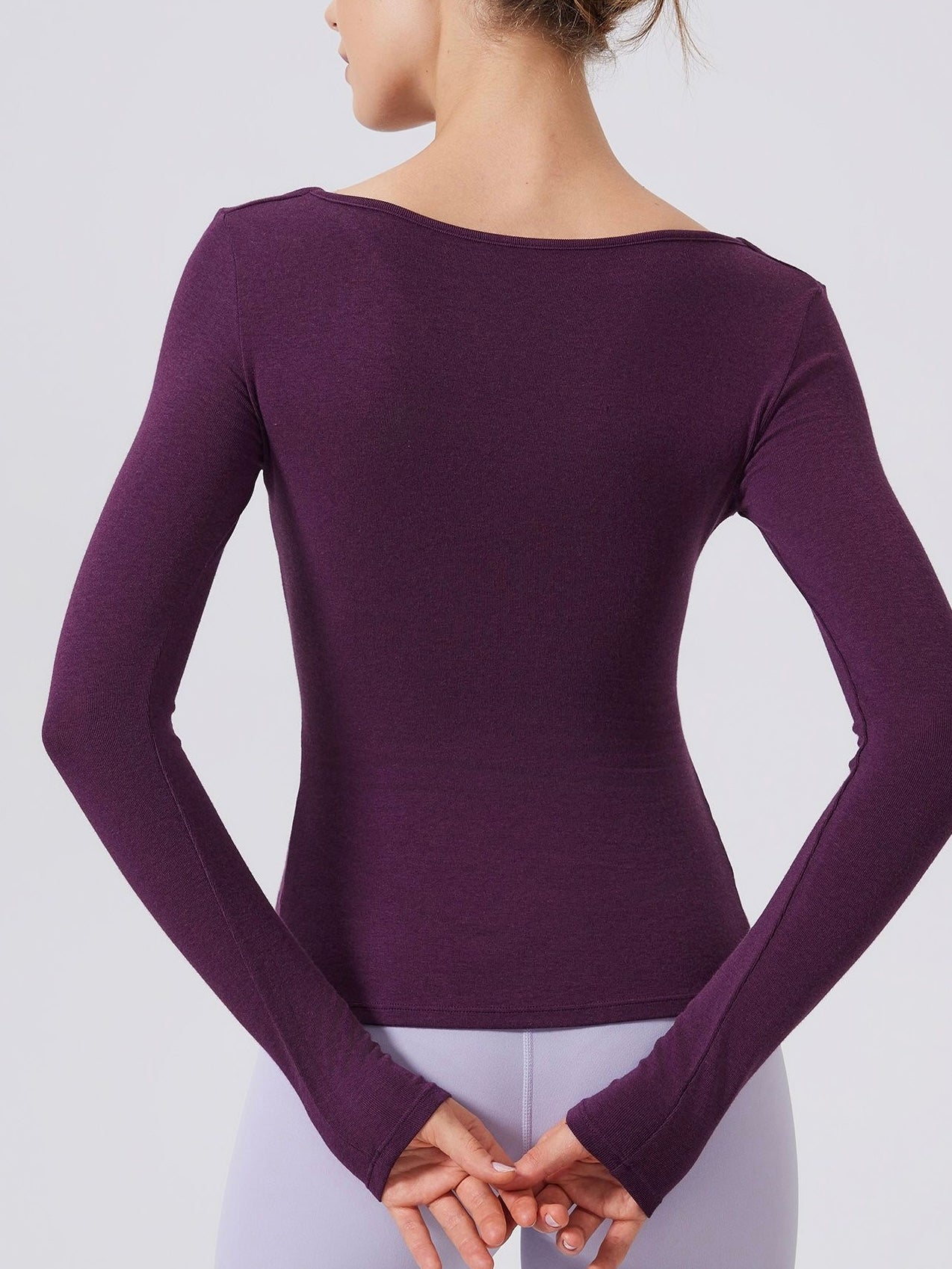 結び目デザインロングスリーブヨガトップス 2402