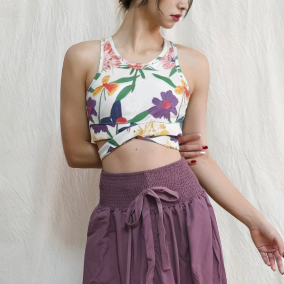 レトロプリント クロスストラップ ヨガトップス 2412