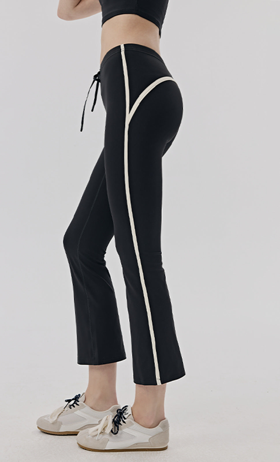 タンクトップカップ付きUVカットヒップアップ八分丈ヨガウェア上下セット 4110