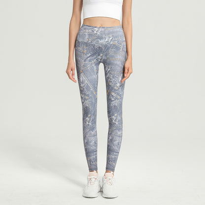 在庫一掃レギンス 2980円  3120